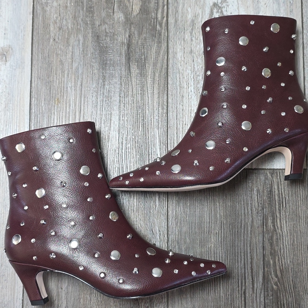 Jessica Simpson | Viviana Kitten Heel, Pointed Toe, Studded Bootie Sz 9.5